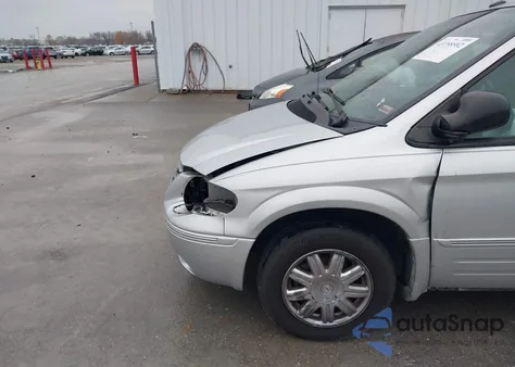 2006 Chrysler Town & Country Limited из США, поврежденный, VIN 2A8GP64L16R631381